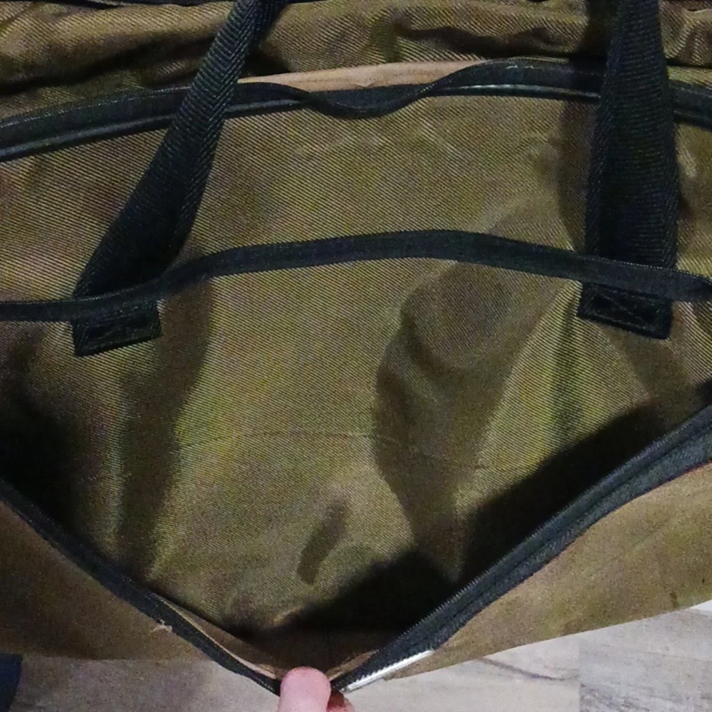 Samsonite large duffle